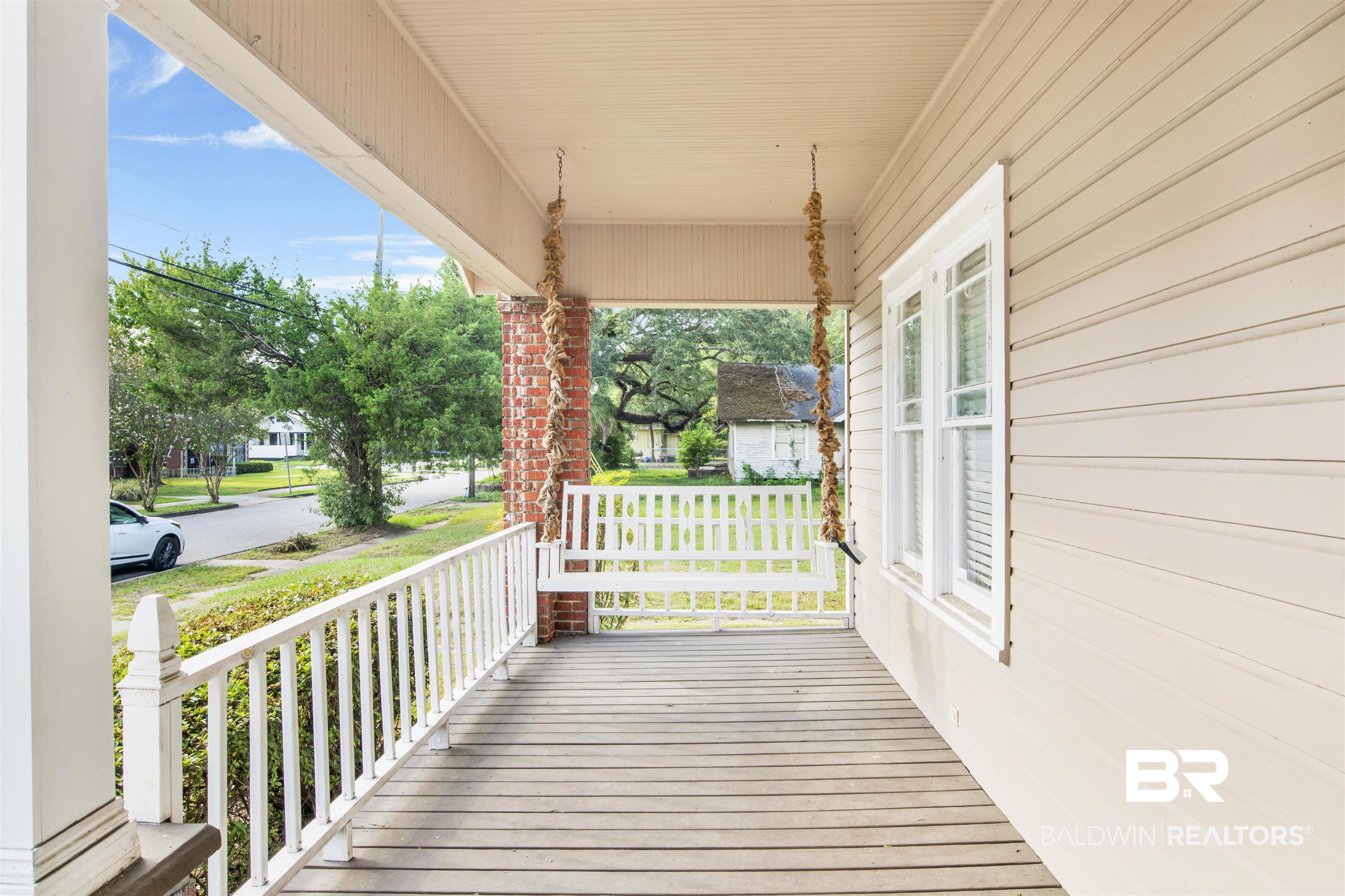 458 Dexter Avenue Mobile, AL 36604 - Photo 6 of 22