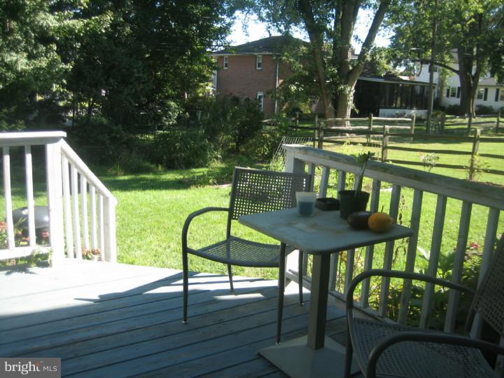 17 Withams Road Newark, DE 19711 - Photo 18 of 22 Deck