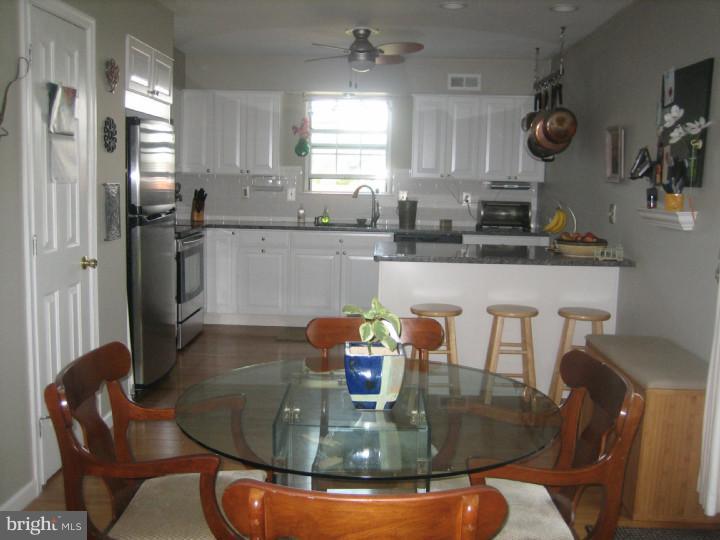 17 Withams Road Newark, DE 19711 - Photo 8 of 22 Kitchen