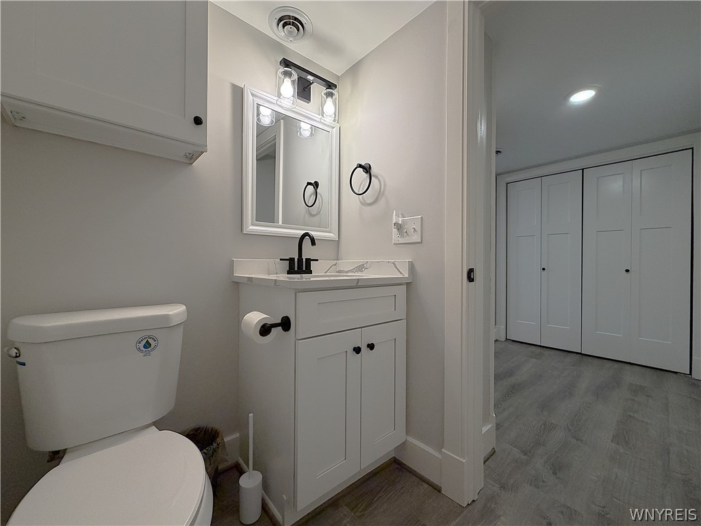 10975 Main Street Clarence, NY 14031 - Photo 18 of 29