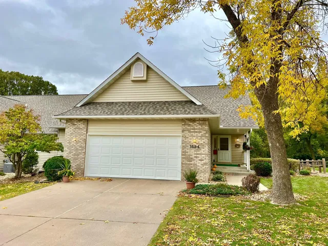 $394,500 | 1884 Cherry Street, Red Wing, MN 55066