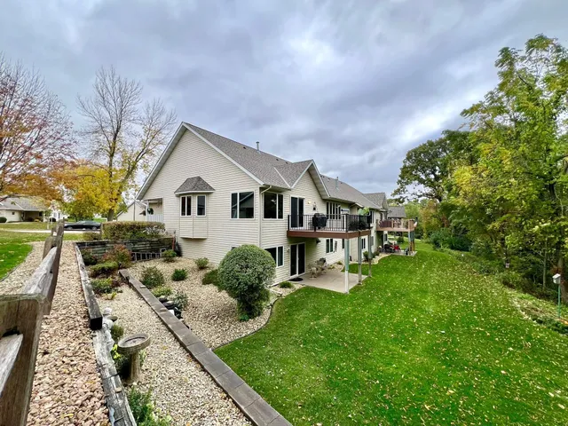 $394,500 | 1884 Cherry Street, Red Wing, MN 55066