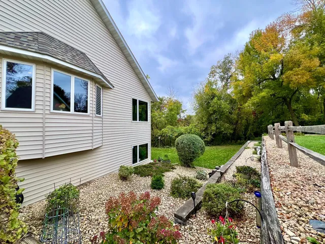 $394,500 | 1884 Cherry Street, Red Wing, MN 55066