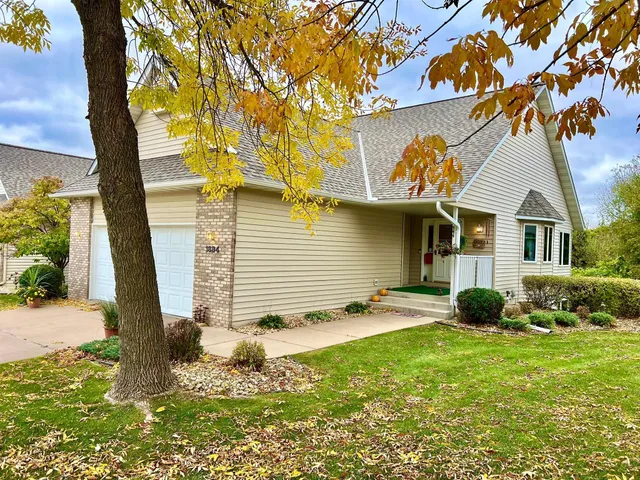 $394,500 | 1884 Cherry Street, Red Wing, MN 55066