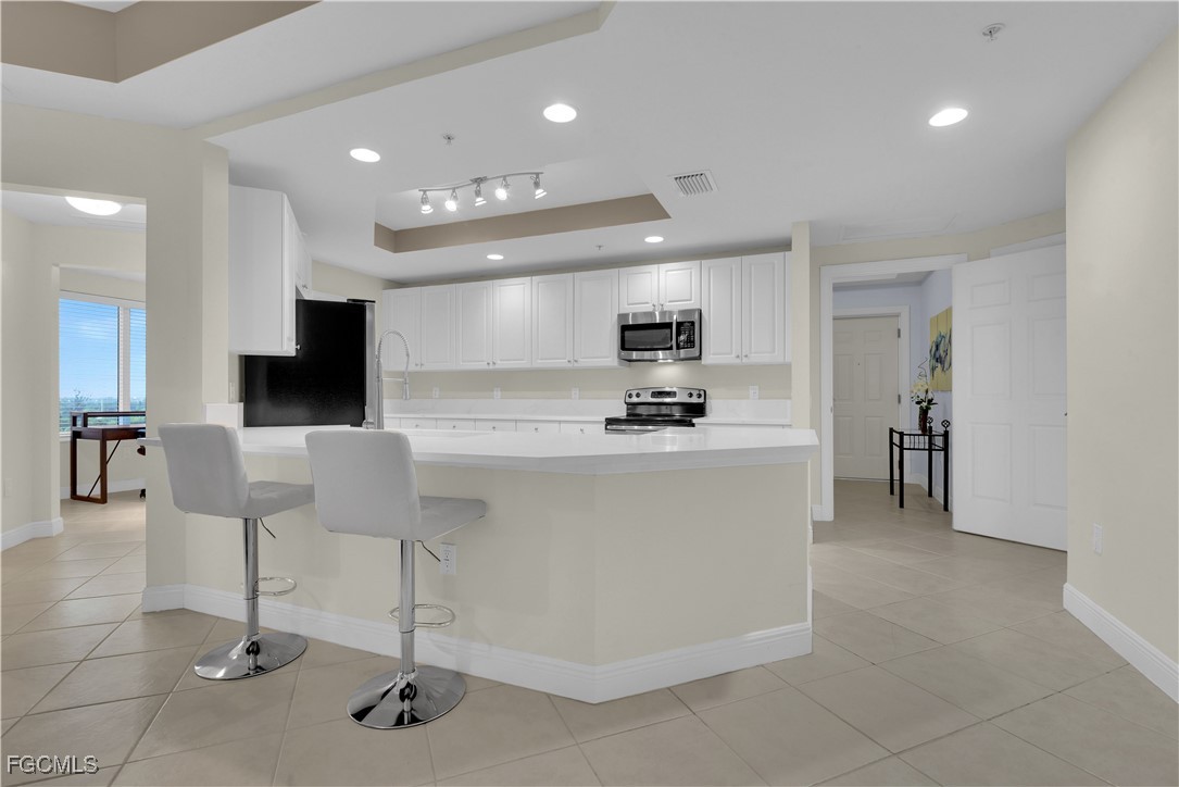 2745 First Street, Unit 1006 Fort Myers, FL 33916 - Photo 6 of 36