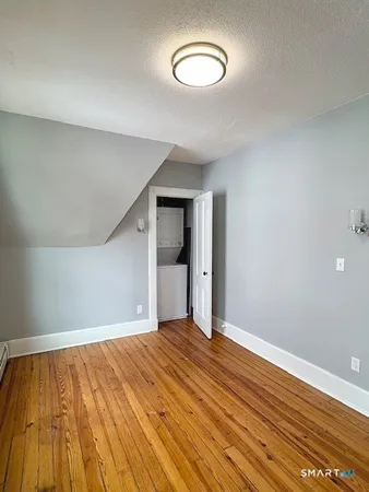 $2,300 | 17 Wilford Avenue, Unit 2, Branford, CT 06405
