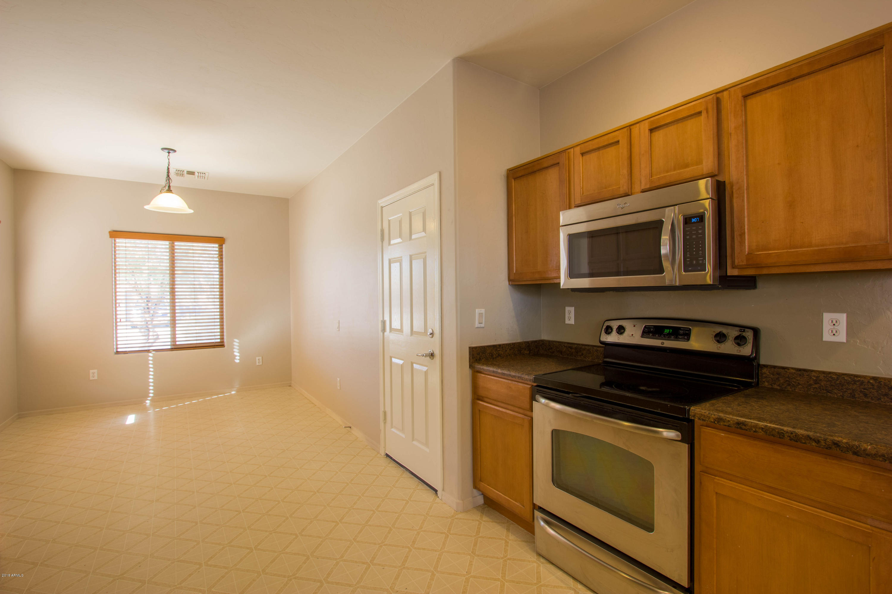 21353 East Reunion Road Red Rock, AZ 85145 - Photo 5 of 22 R0-3