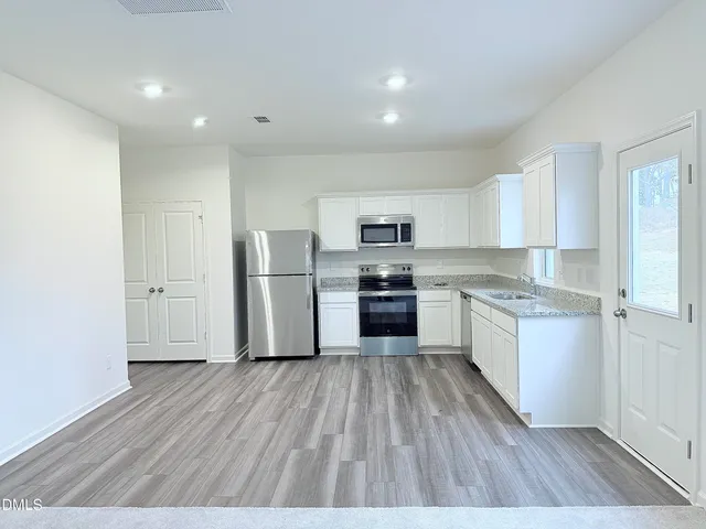 $279,990 | 1375 Pond Overlook Drive, Nashville, NC 27856