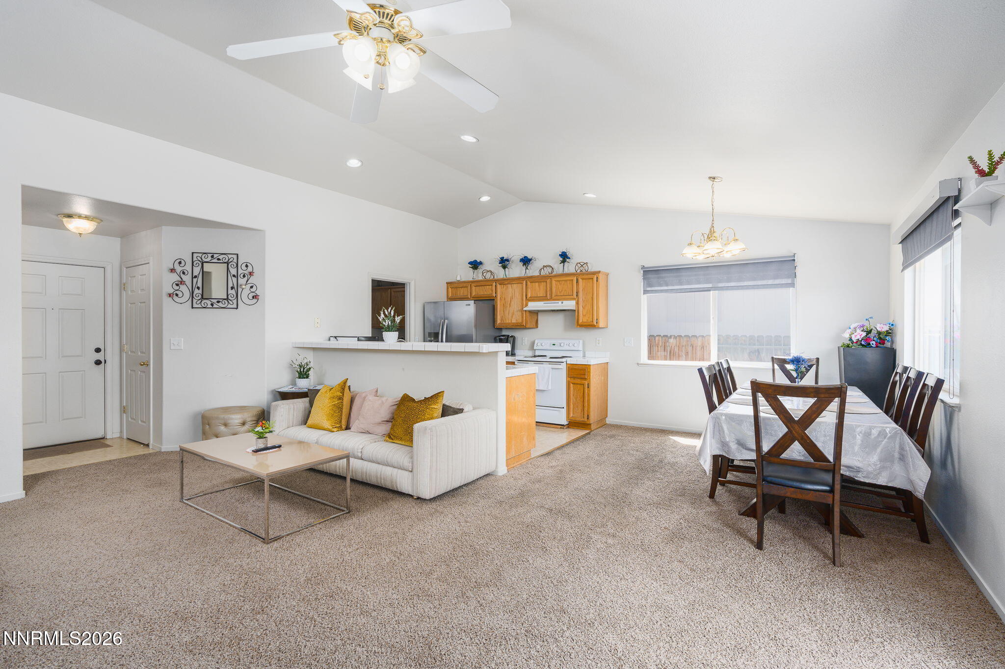 254 Emigrant Way Fernley, NV 89408 - Photo 8 of 31 8-web-or-mls-Standard 30-9