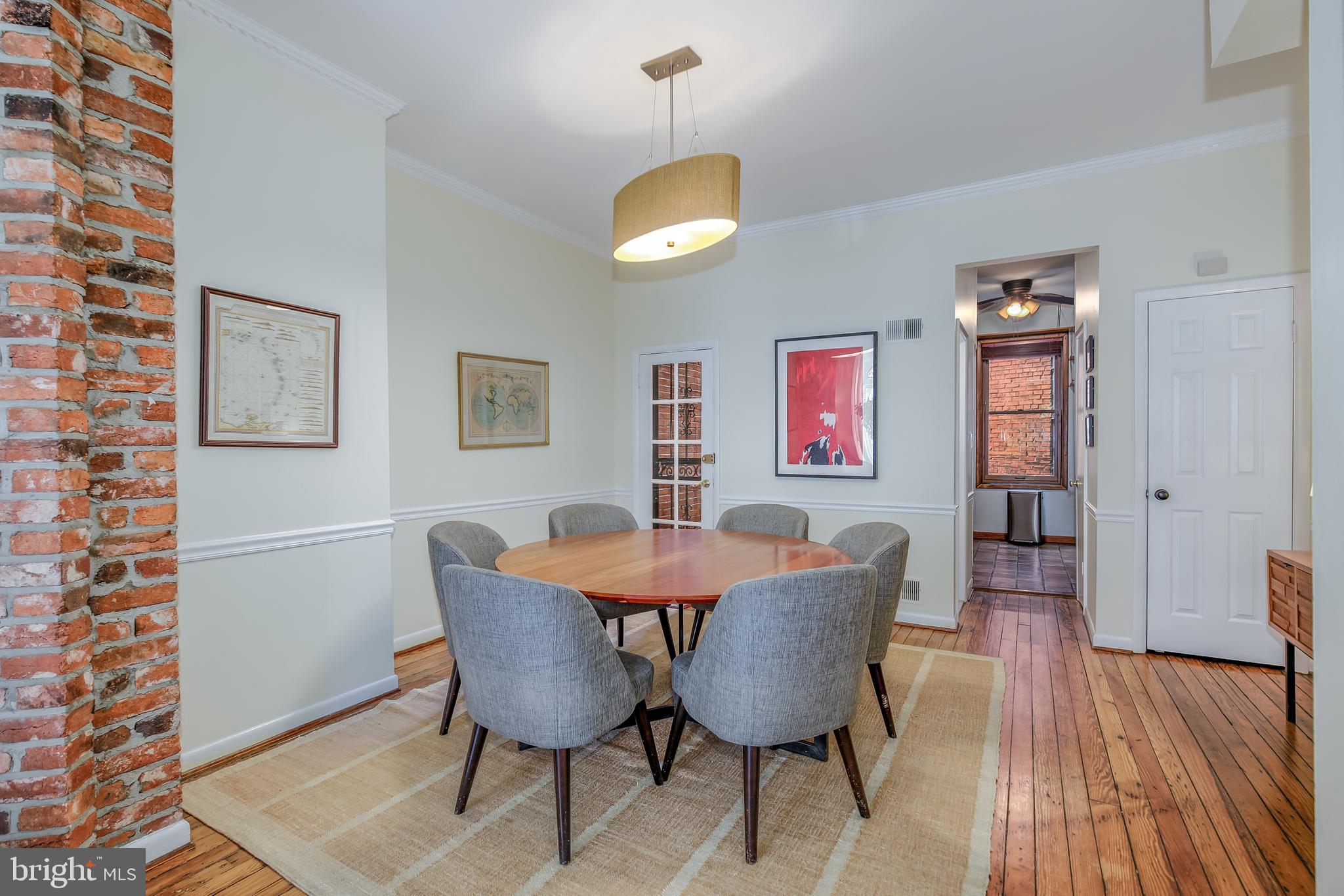 804 A Street Northeast Washington, DC 20002 - Photo 4 of 25 a dining room with furniture and window