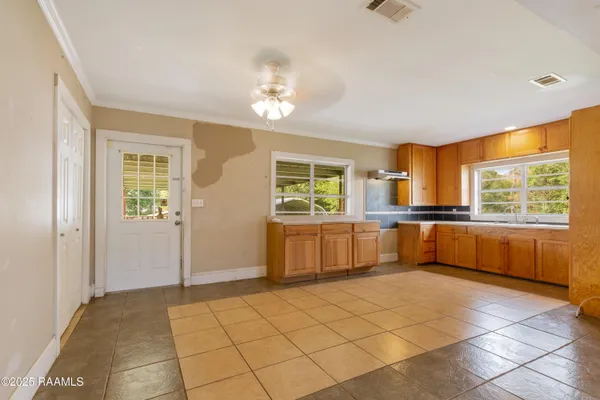 $72,500 | 805 10th Street, Franklin, LA 70538