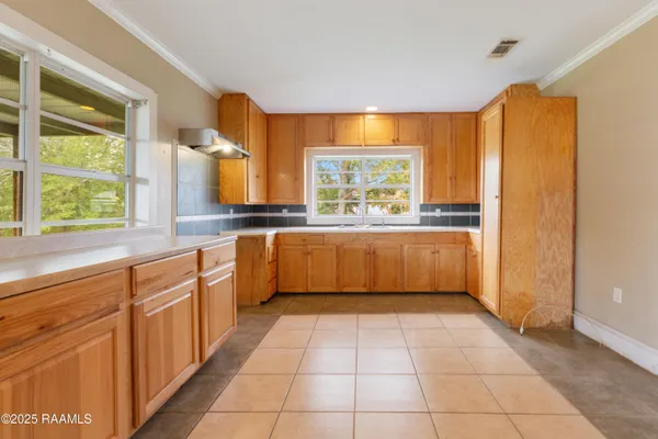 $72,500 | 805 10th Street, Franklin, LA 70538