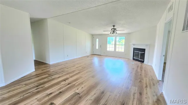 $216,000 | 276 County Road 1045, Auxvasse, MO 65231