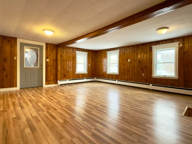 $219,995 | 35 Chase Avenue, Mexico, ME 04257