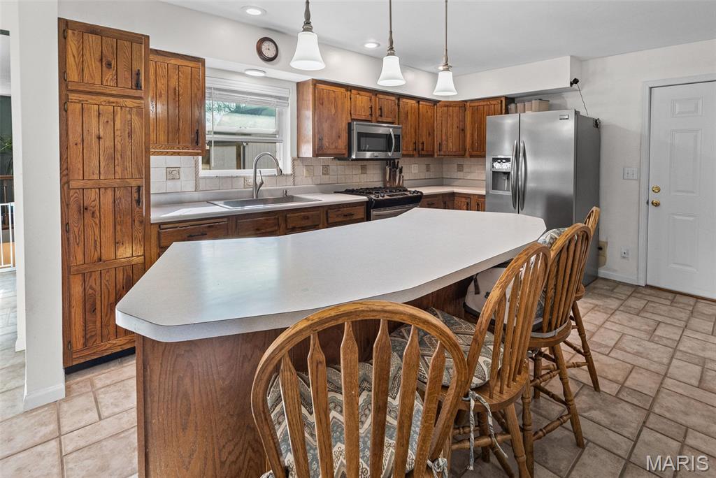 437 South Walnut Street Bethalto, IL 62010 - Photo 14 of 27