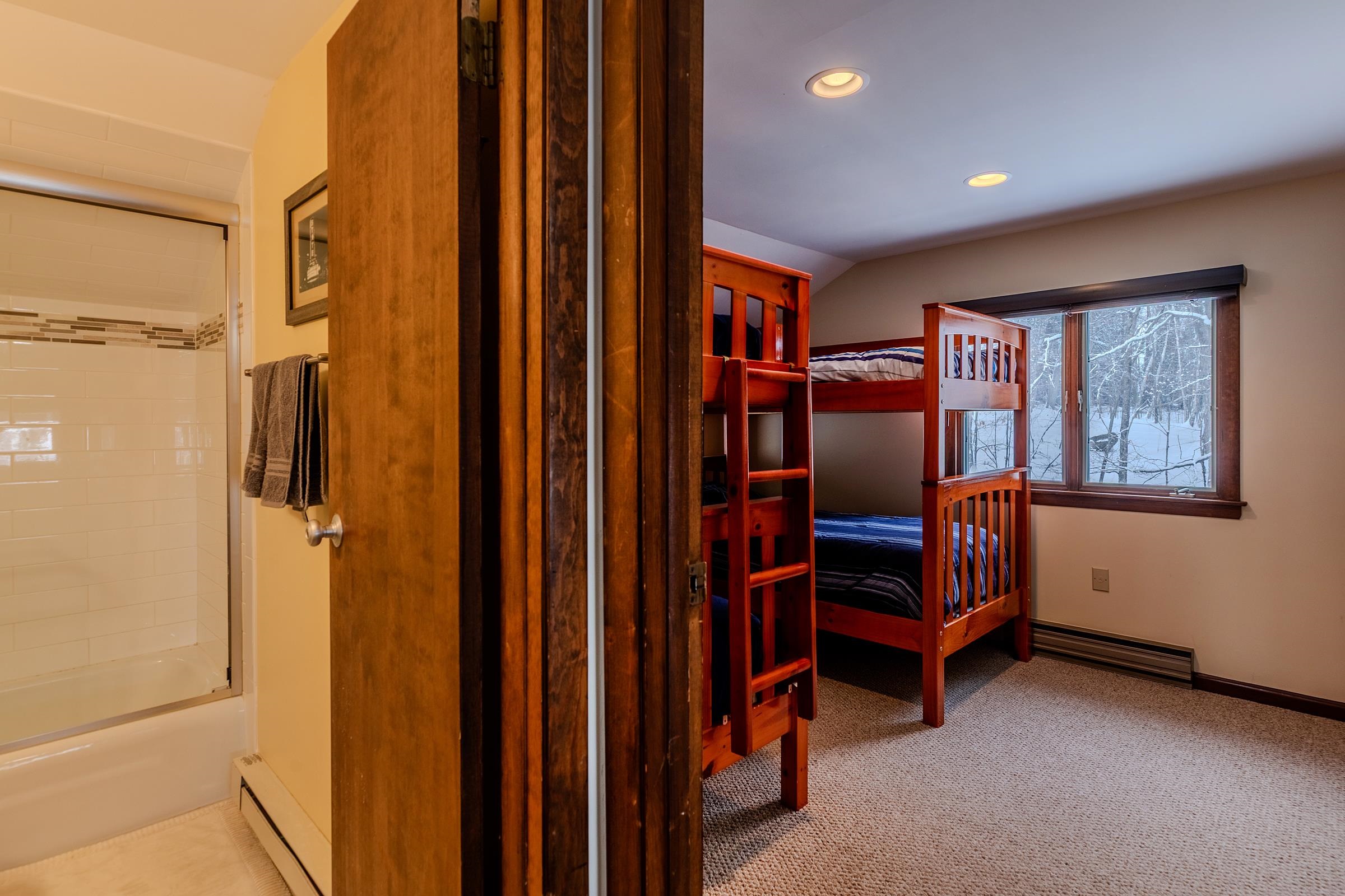 8 Silver Birch Road, Unit 8 Winhall, VT 05340 - Photo 13 of 32