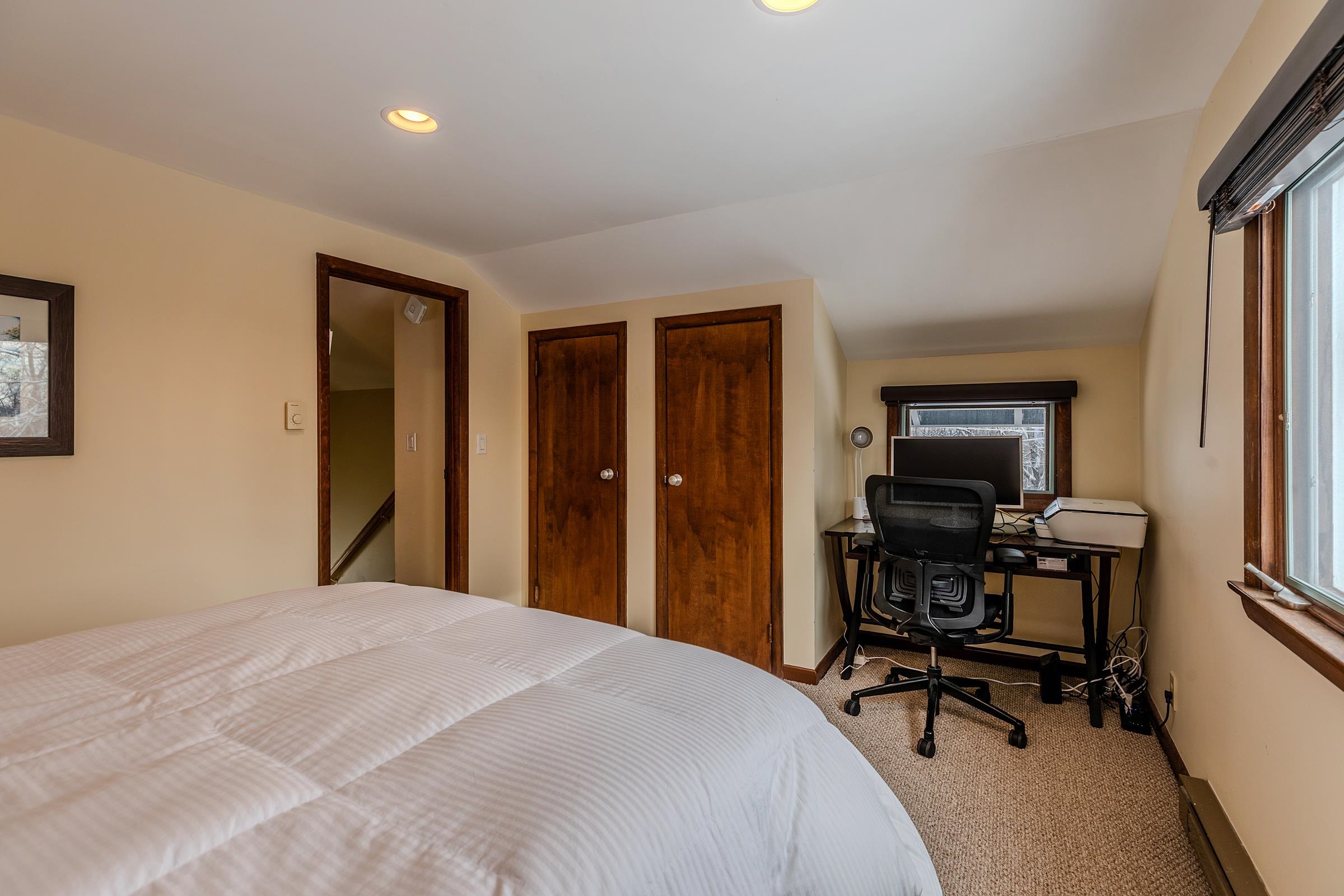 8 Silver Birch Road, Unit 8 Winhall, VT 05340 - Photo 18 of 32