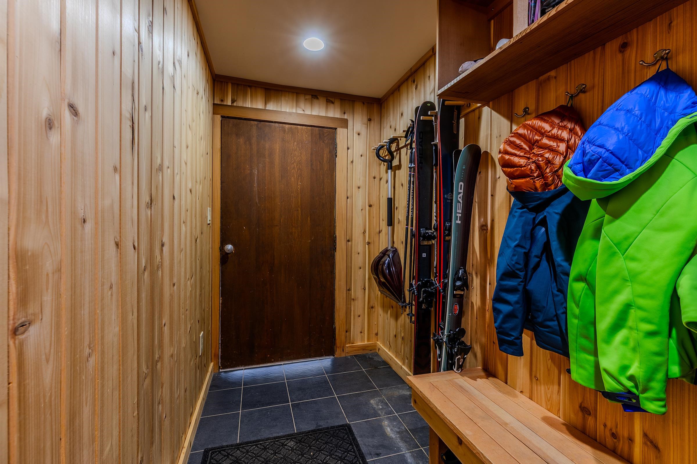 8 Silver Birch Road, Unit 8 Winhall, VT 05340 - Photo 27 of 32