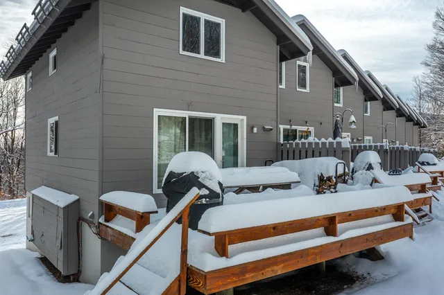 $430,000 | 8 Silver Birch Road, Unit 8, Winhall, VT 05340