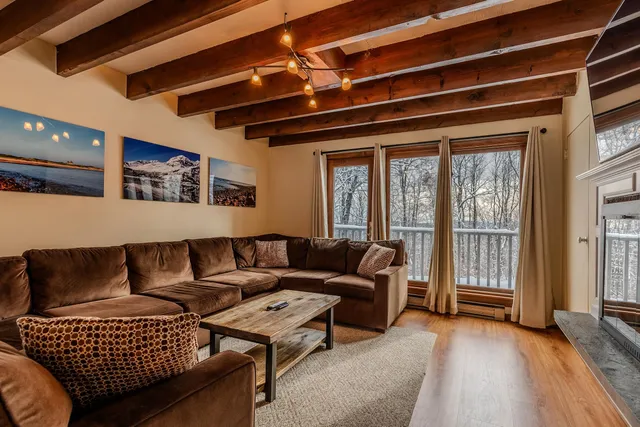 $430,000 | 8 Silver Birch Road, Unit 8, Winhall, VT 05340