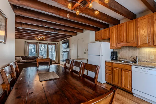 $430,000 | 8 Silver Birch Road, Unit 8, Winhall, VT 05340