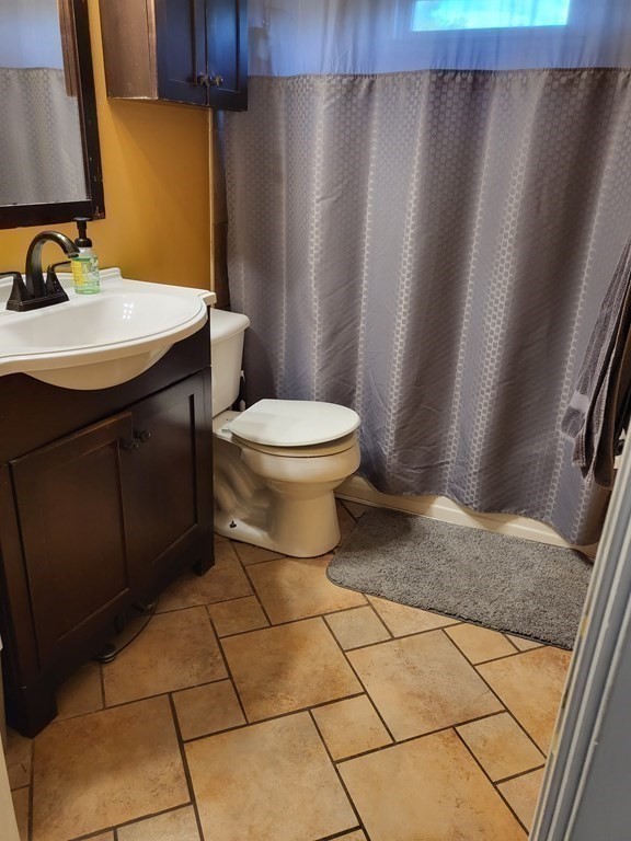 65 Pembroke Circle Springfield, MA 01104 - Photo 12 of 19