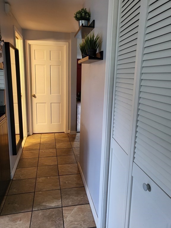 65 Pembroke Circle Springfield, MA 01104 - Photo 16 of 19