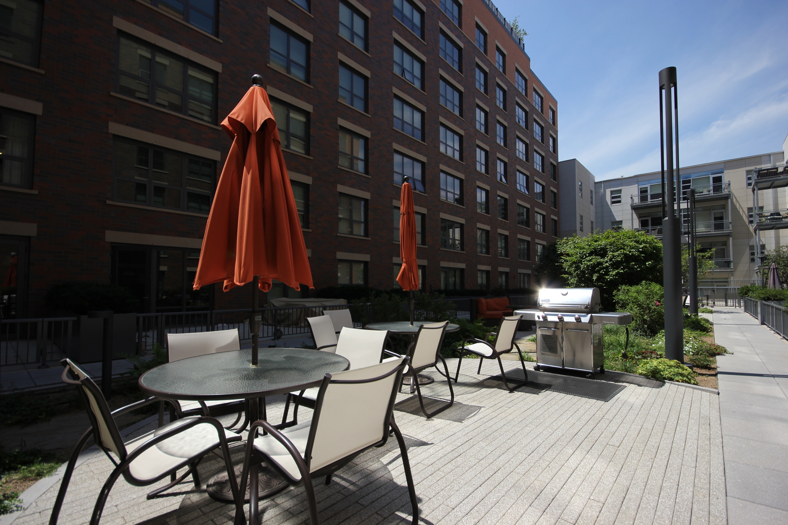 1164 West Madison Street, Unit 309 Chicago, IL 60607 - Photo 14 of 18 a view of house with a deck and furniture