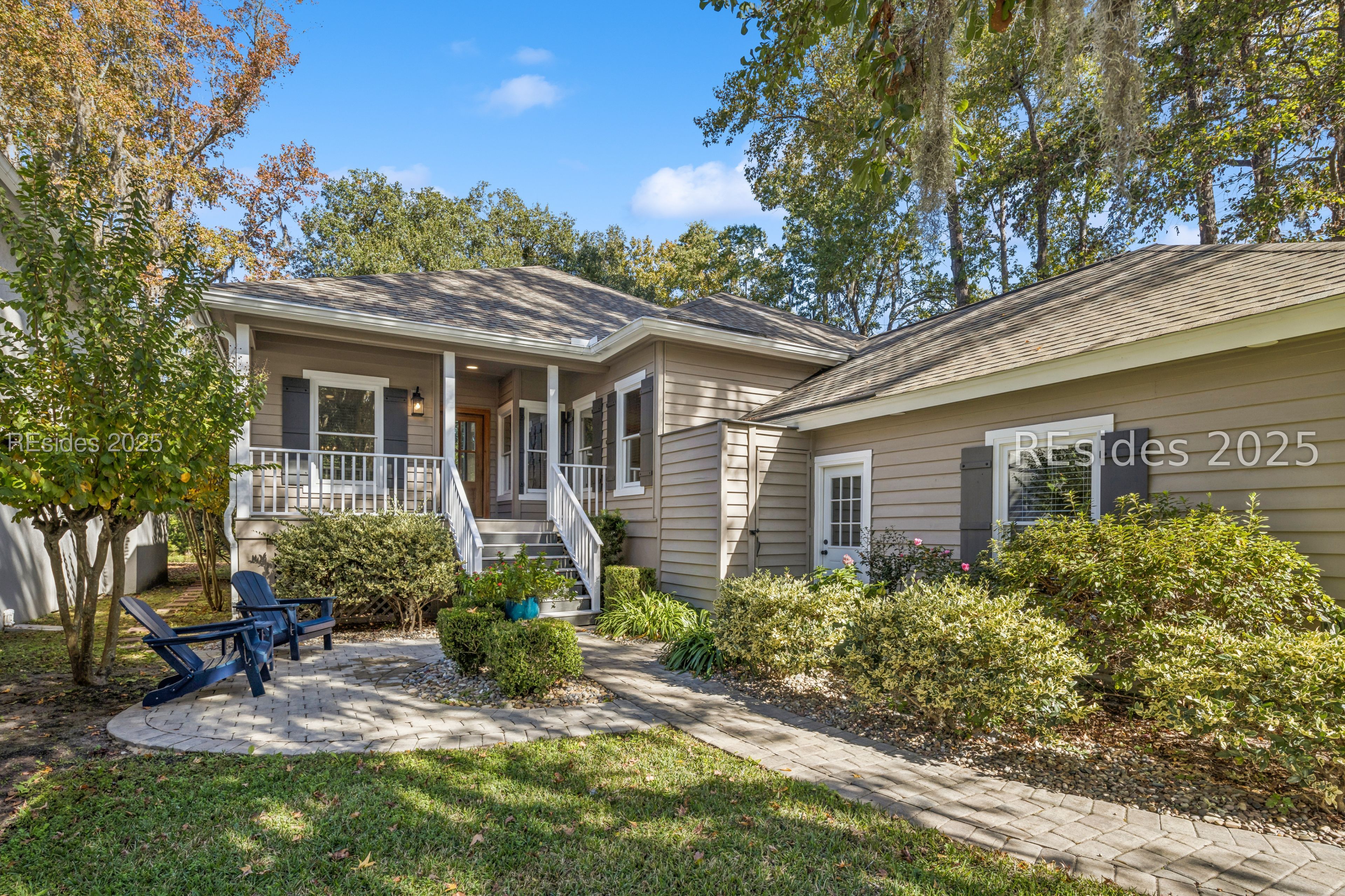 32 Wax Myrtle Court Hilton Head Island, SC 29926 - Photo 2 of 95 Exterior Front/Patio
