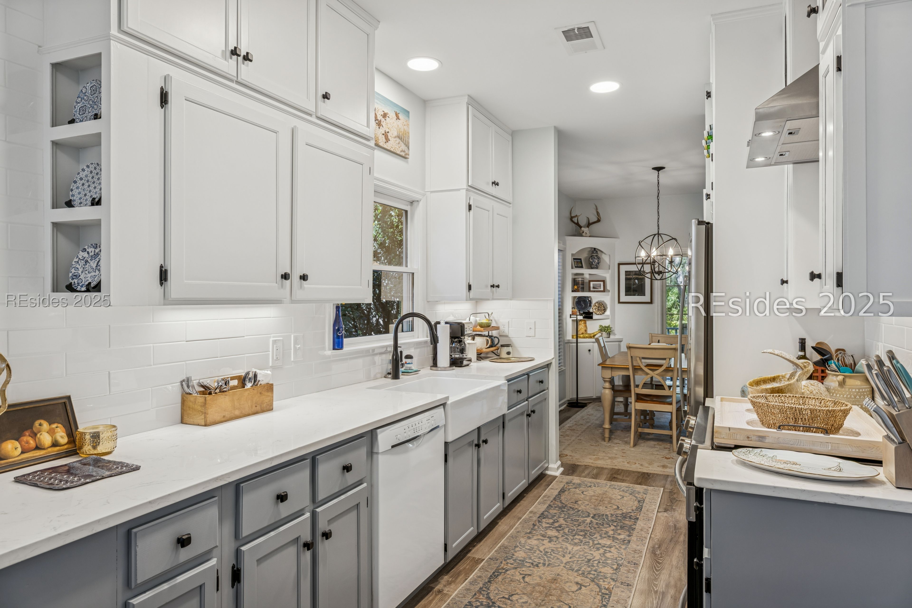 32 Wax Myrtle Court Hilton Head Island, SC 29926 - Photo 25 of 95 Kitchen