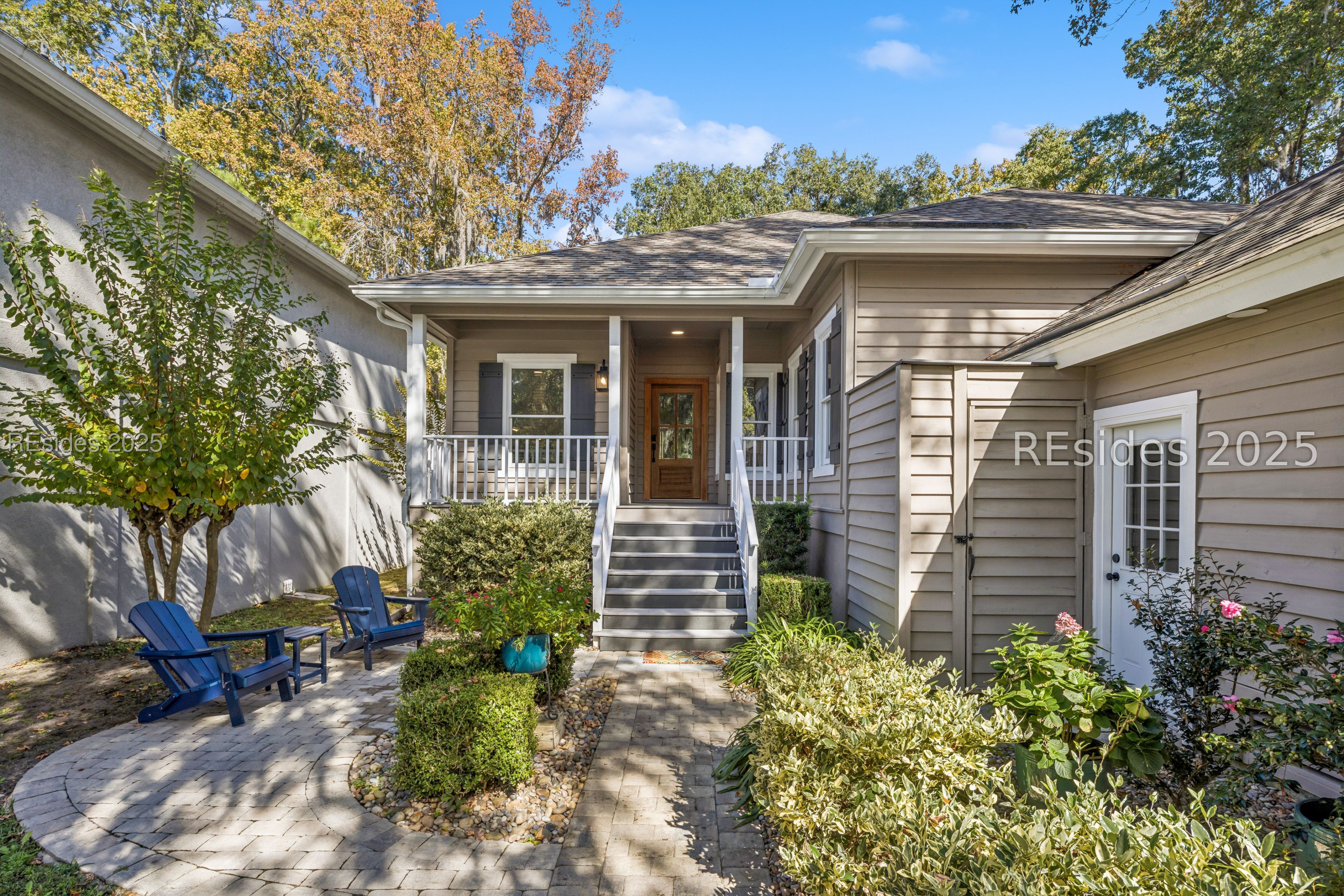 32 Wax Myrtle Court Hilton Head Island, SC 29926 - Photo 7 of 95 Front Entrance/Patio