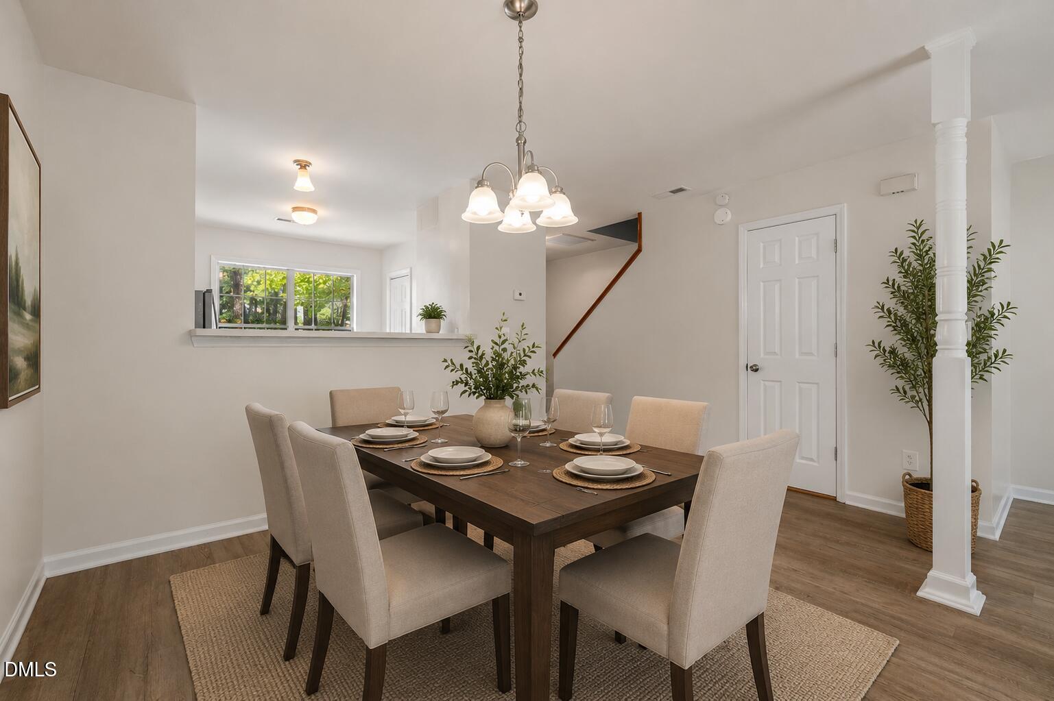 5551 Fieldcross Court Raleigh, NC 27610 - Photo 5 of 31 Virtually Staged Dining area