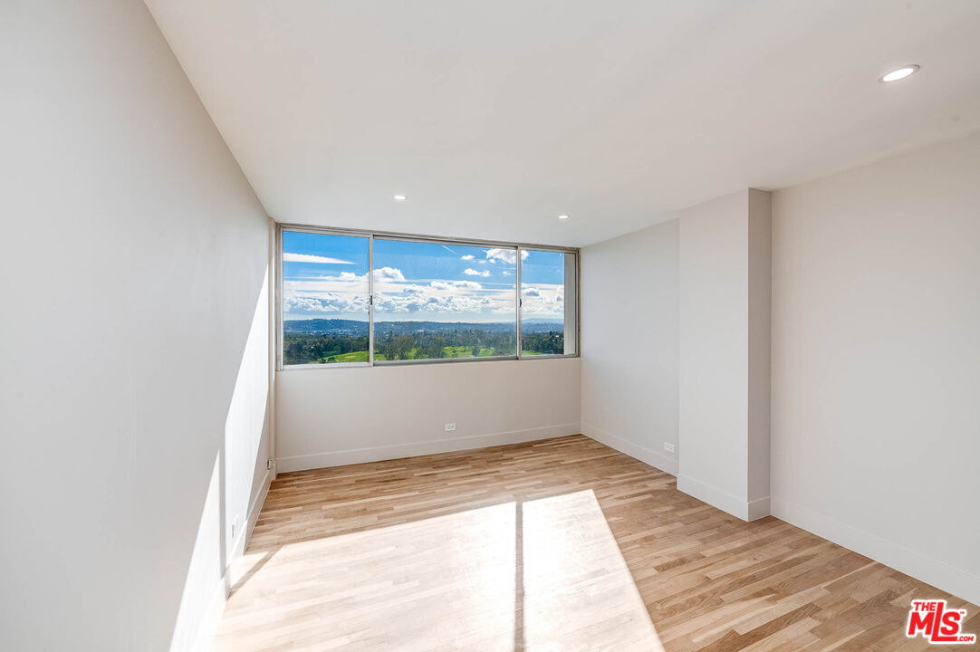 2222 Avenue Of The Stars, Unit 1701 Los Angeles, CA 90067 - Photo 12 of 35