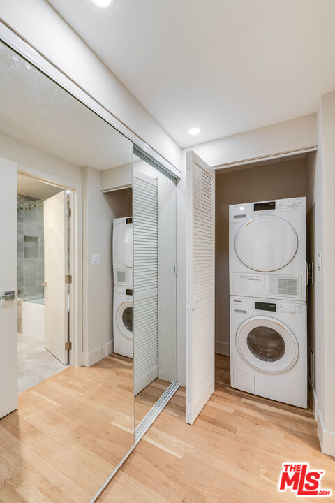 2222 Avenue Of The Stars, Unit 1701 Los Angeles, CA 90067 - Photo 15 of 35