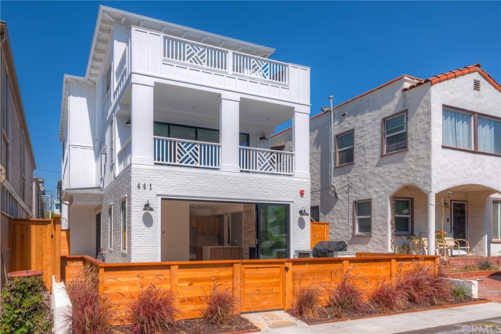 441 34th Street Manhattan Beach, CA 90266 - Photo 1 of 1 a view of a building with a swimming pool