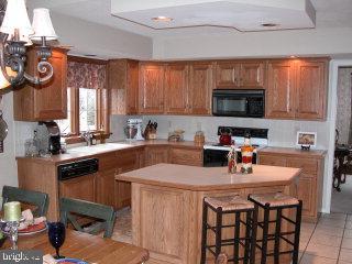 2167 Landis Valley Road Lancaster, PA 17601 - Photo 6 of 17 Gallery Image 6