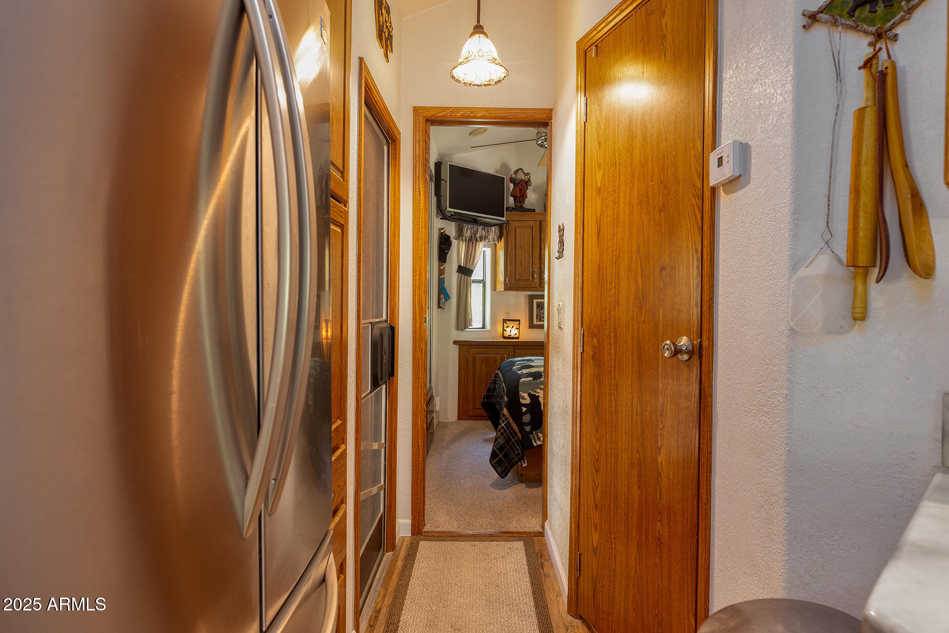 2140 Horseshoe Loop Show Low, AZ 85901 - Photo 12 of 35 Hallway