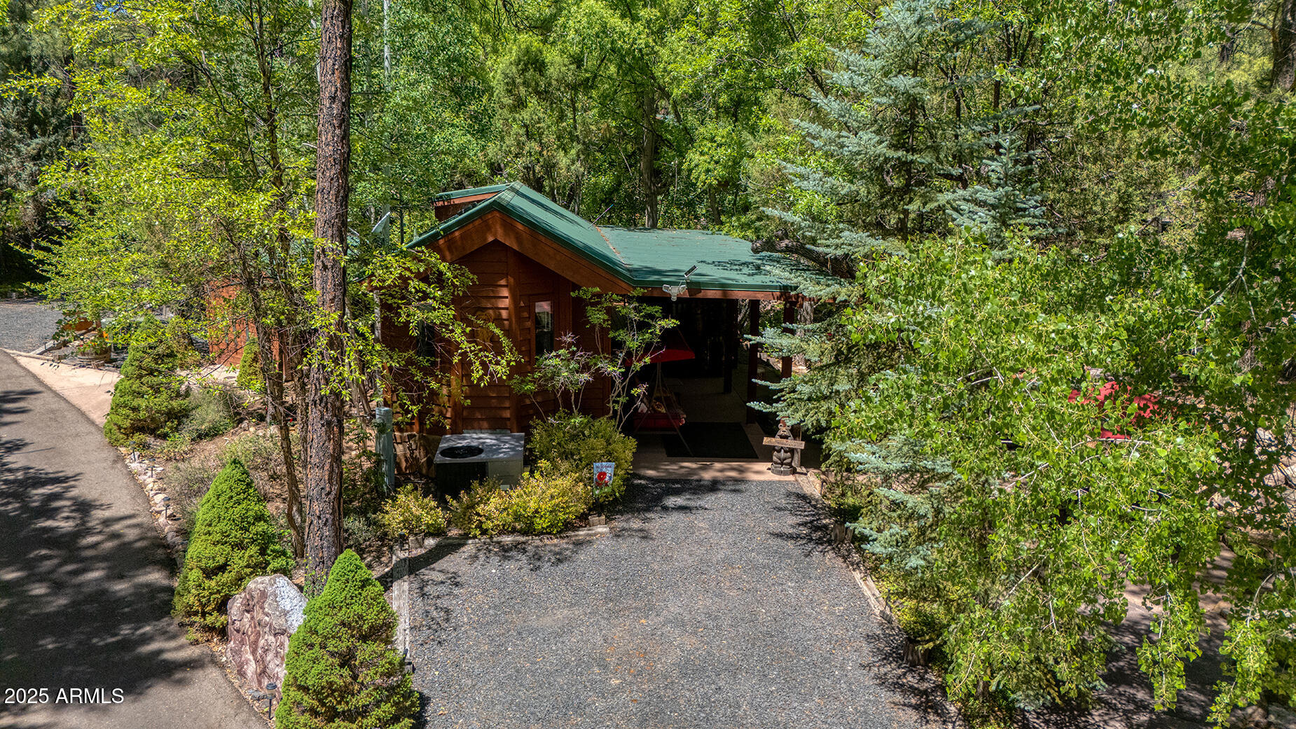 2140 Horseshoe Loop Show Low, AZ 85901 - Photo 2 of 35 Exterior Front