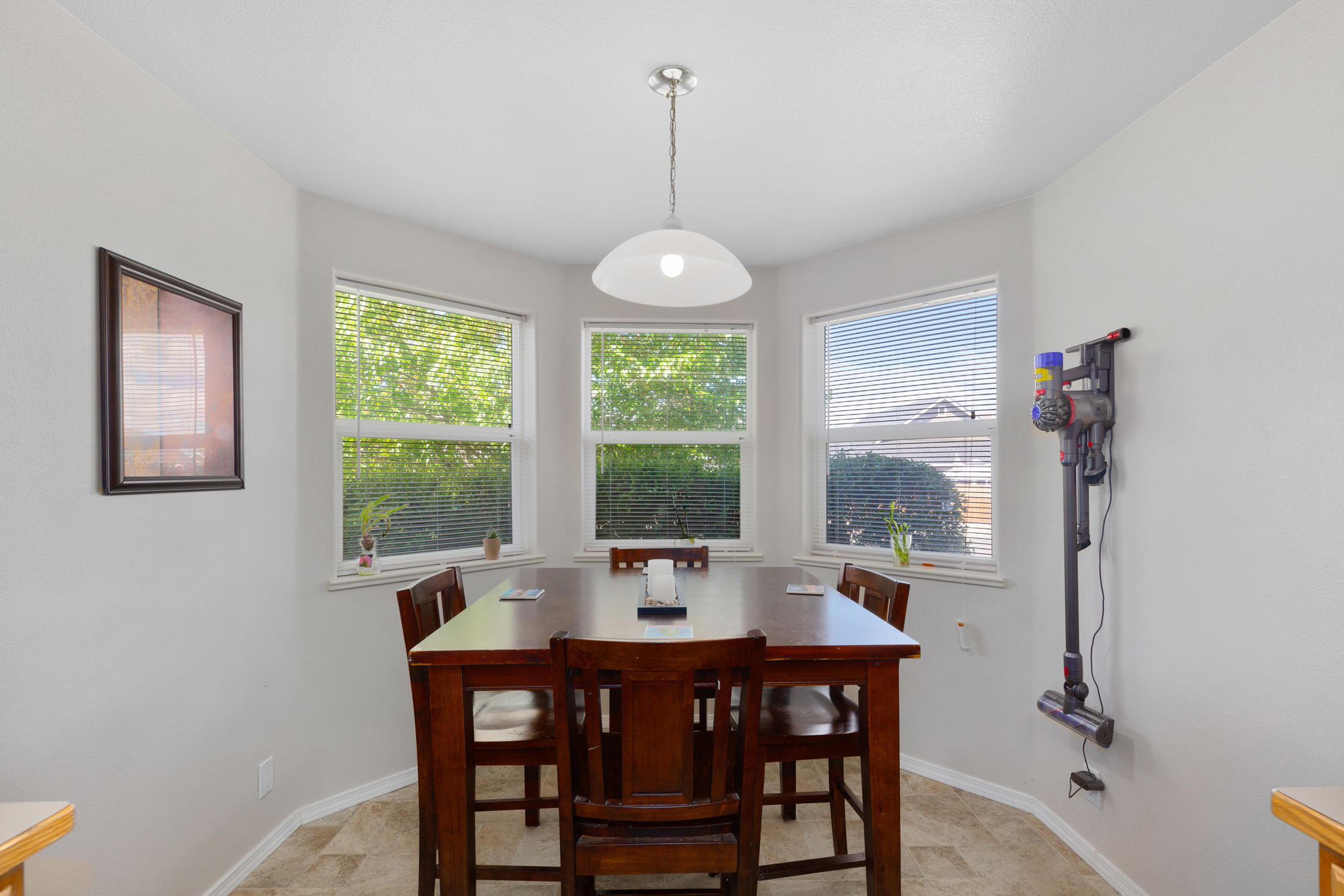 1789 Harbeck Road Grants Pass, OR 97527 - Photo 4 of 23 1789 harbeck005