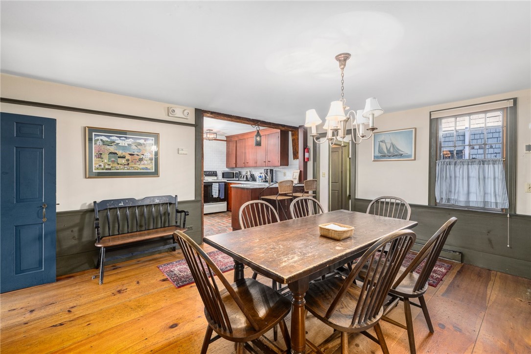 31 Bridge Street Newport, RI 02840 - Photo 11 of 50