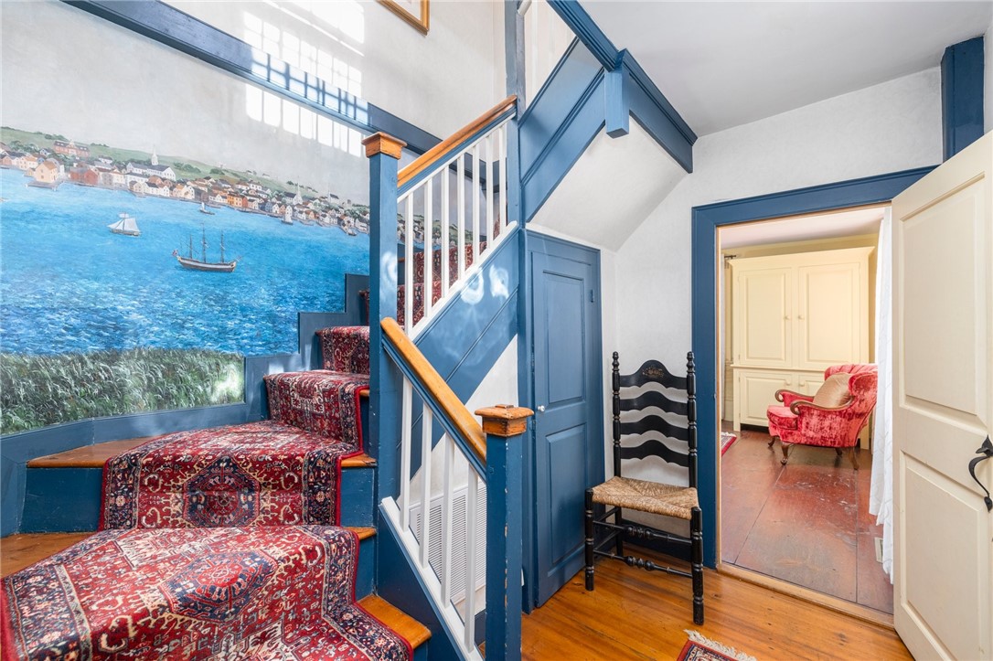 31 Bridge Street Newport, RI 02840 - Photo 19 of 50