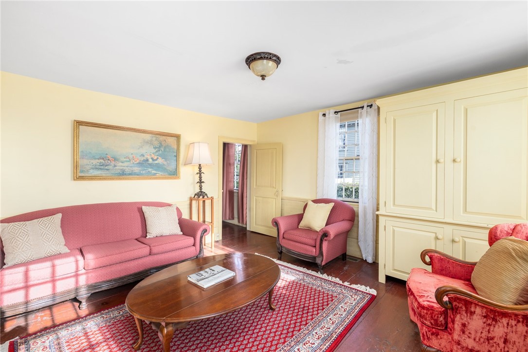 31 Bridge Street Newport, RI 02840 - Photo 25 of 50