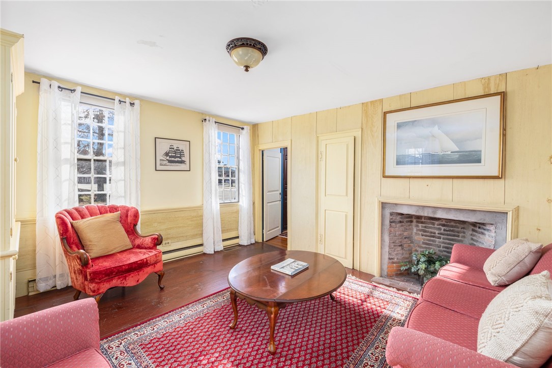 31 Bridge Street Newport, RI 02840 - Photo 26 of 50