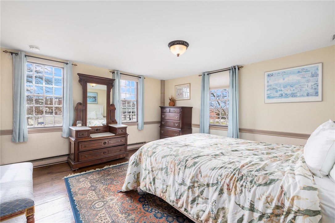 31 Bridge Street Newport, RI 02840 - Photo 29 of 50