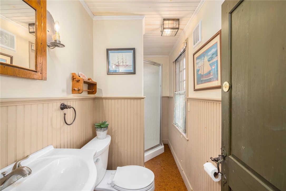 31 Bridge Street Newport, RI 02840 - Photo 36 of 50