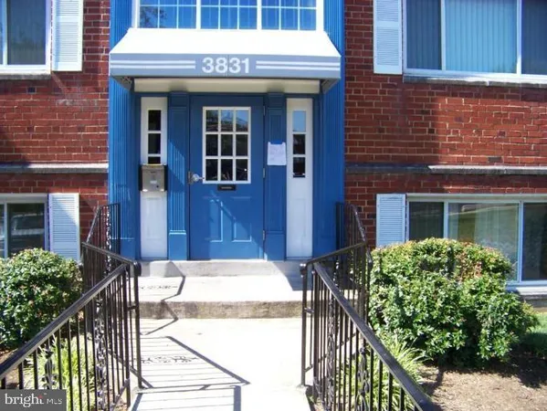 $190,000 | 3831 Hamilton Street, Unit F102, Hyattsville, MD 20781