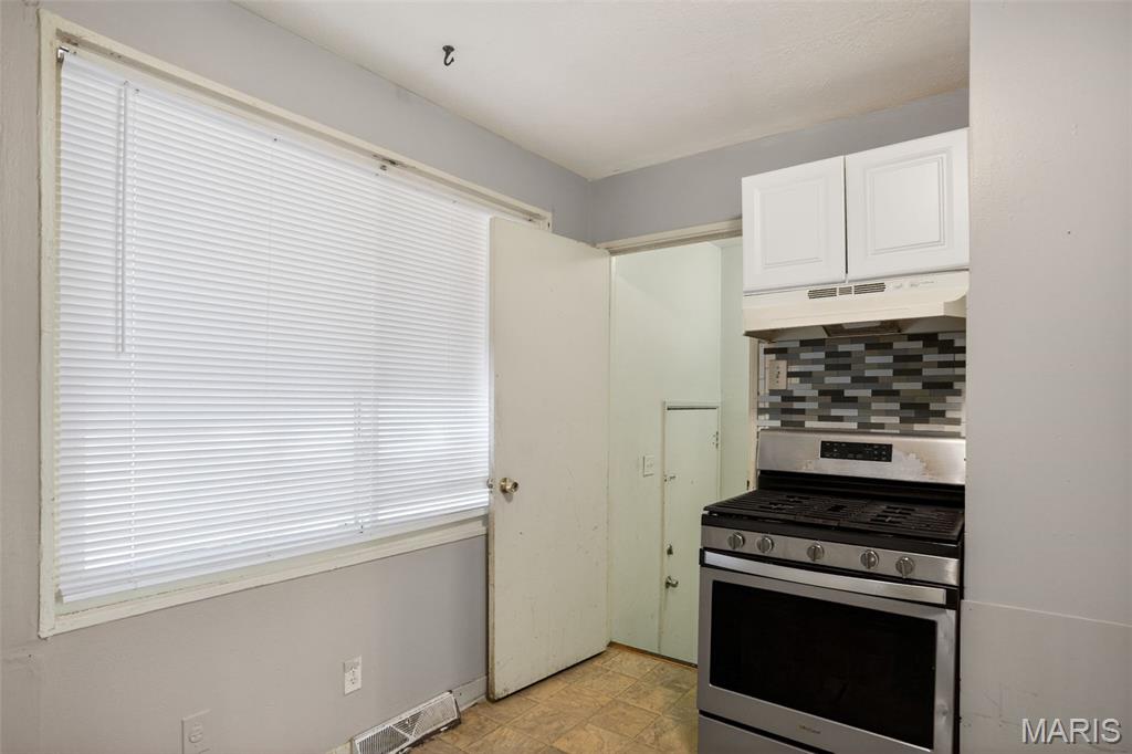 2240 Kerwin Drive St. Louis, MO 63136 - Photo 16 of 33