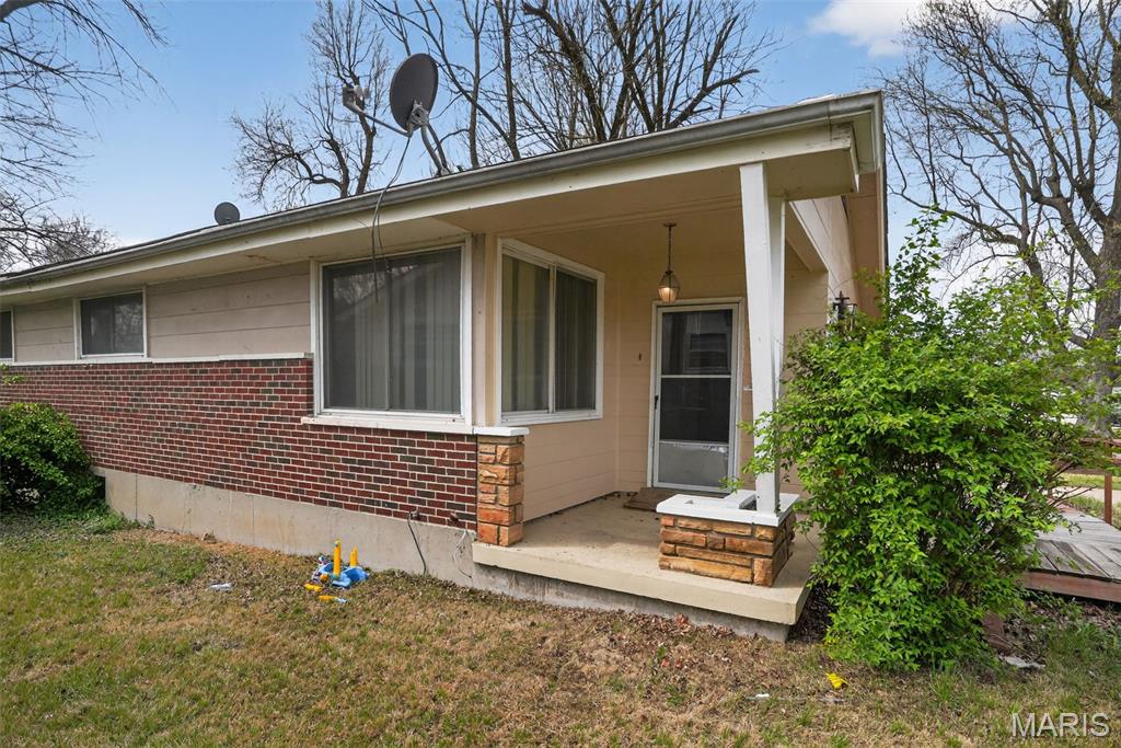2240 Kerwin Drive St. Louis, MO 63136 - Photo 6 of 33
