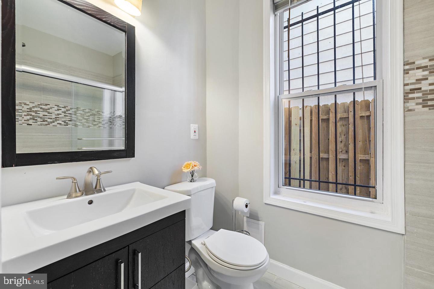504 L Street Northeast, Unit A Washington, DC 20002 - Photo 11 of 20