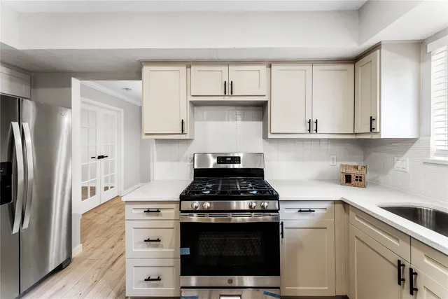 $479,900 | 3 Ridgeline Court, The Woodlands, TX 77381